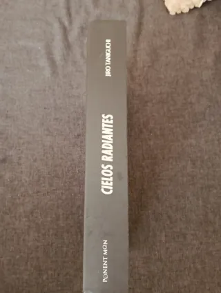 Cielos Radiantes (Spanish Edition)