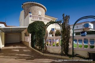 Casa en venta en Empuriabrava en Castelló d´Empúries