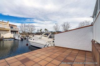 Casa en venta en Empuriabrava en Castelló d´Empúries