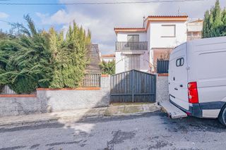 Casa pareada en venta en Zubia (La)