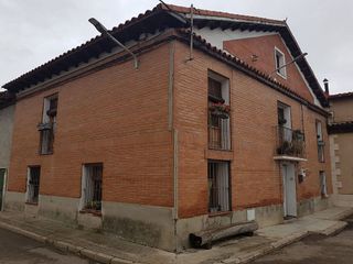 Chalet en venta en Corcos