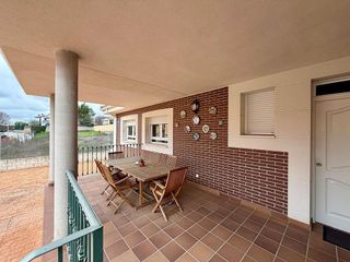 Chalet en venta en Cabanillas del Campo