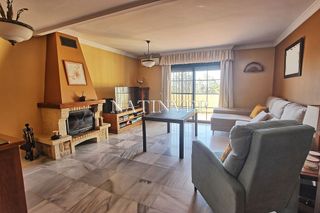 Casa adosada en venta en Cotomar - Urbanizaciones en Rincón de la Victoria