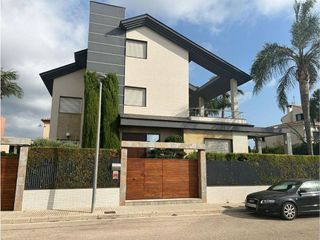 Chalet en venta en Urbanizaciones- Santa Ana- Las Estrellas en Gandia