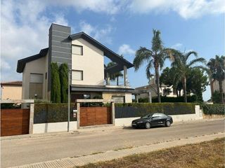 Chalet en venta en Urbanizaciones- Santa Ana- Las Estrellas en Gandia