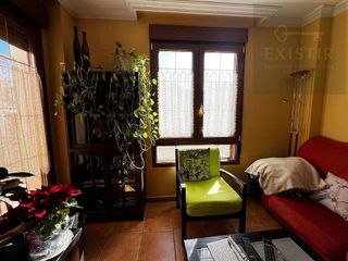 Chalet en venta en Villamuriel de Cerrato