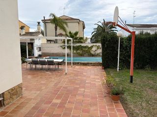 Chalet en venta en El Carme-Sant Agustí-Bonavista en Eliana (l´)