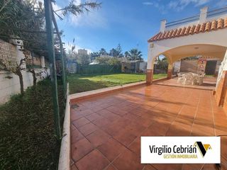 Casa rural en venta en Las Tres Piedras - Costa Ballena en Chipiona