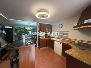 Casa adosada en venta en Cocentaina