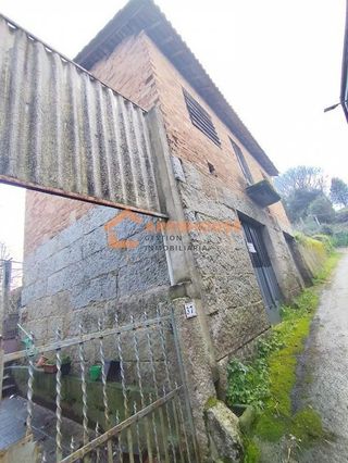 Chalet en venta en Barbadás