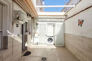 Casa adosada en venta en Mengíbar