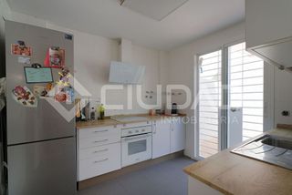 Casa adosada en venta en Coria del Río