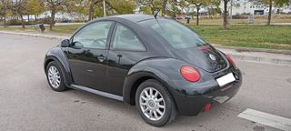 VOLKSWAGEN NEW BEETLE 1.6 GASOLINA