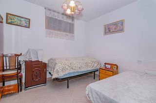 Casa adosada en venta en Loja