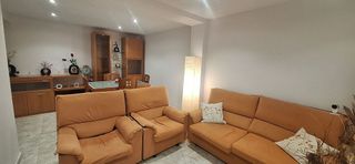 Casa adosada en venta en Olesa de Montserrat