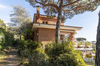Chalet en venta en Urbanitzacions en Mataró