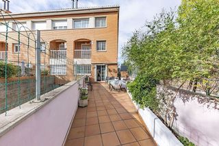 Casa adosada en venta en Molins de Rei