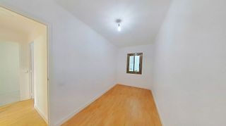 Piso en venta en El Raval - Safaretjos en Santa Coloma de Gramanet