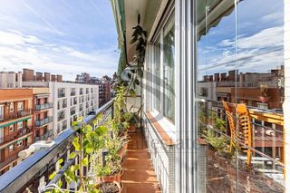 Piso en venta en Navas en Barcelona