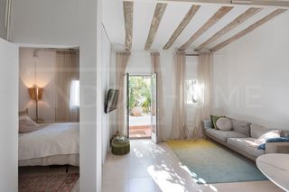 Piso en venta en El Raval en Barcelona