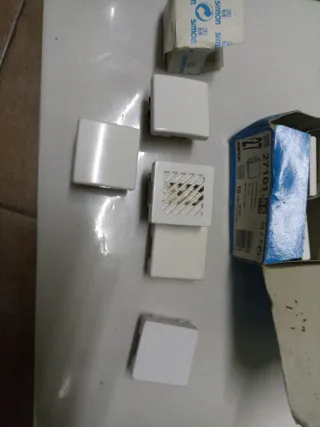 Simon Serie 27 Mecanismos Luz liquidación