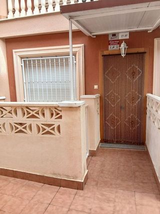 Piso en venta en Centro en Alcazares, Los
