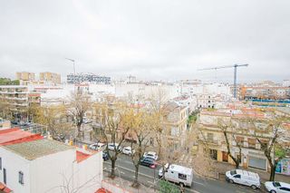 Piso en venta en Cruz Roja en Sevilla