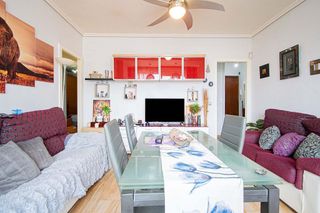 Piso en venta en Cruz Roja en Sevilla