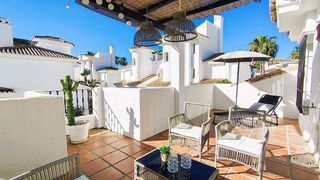 Ático en venta en Los Naranjos - Las Brisas en Marbella