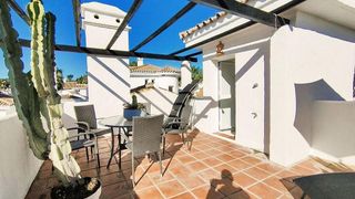 Ático en venta en Los Naranjos - Las Brisas en Marbella