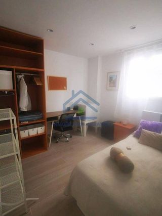 Piso en venta en Camino de Ronda - Rosaleda en Granada