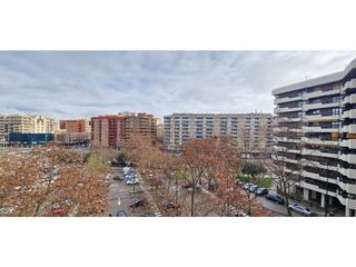 Piso en venta en Parque Miraflores en Zaragoza