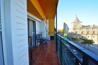 Piso en venta en Doctor Barraquer - G. Renfe - Policlínico en Sevilla