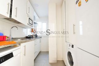 Piso en venta en Doctor Barraquer - G. Renfe - Policlínico en Sevilla