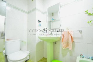 Piso en venta en Doctor Barraquer - G. Renfe - Policlínico en Sevilla