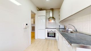 Piso en venta en Ermitagaña - Mendebaldea en Pamplona