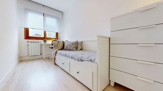 Piso en venta en Ermitagaña - Mendebaldea en Pamplona