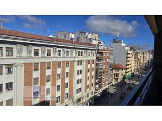 Piso en venta en Centro Ciudad en León