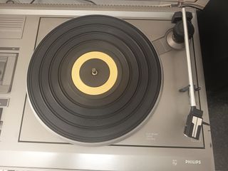 centro musical philips 900