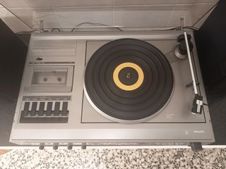 centro musical philips 900