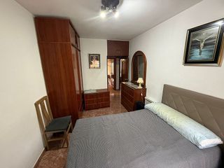 Piso en venta en Numancia en Madrid