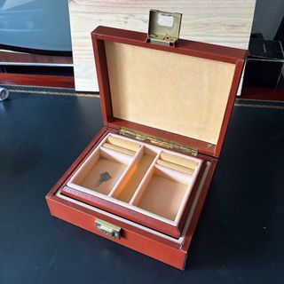 Joyero Vintage con Cerradura Dorada