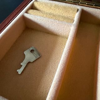 Joyero Vintage con Cerradura Dorada