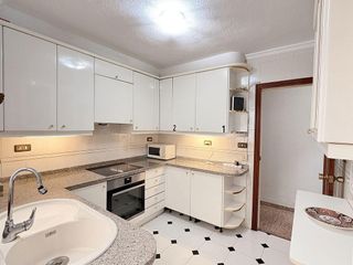 Piso en venta en Mercado en Alicante