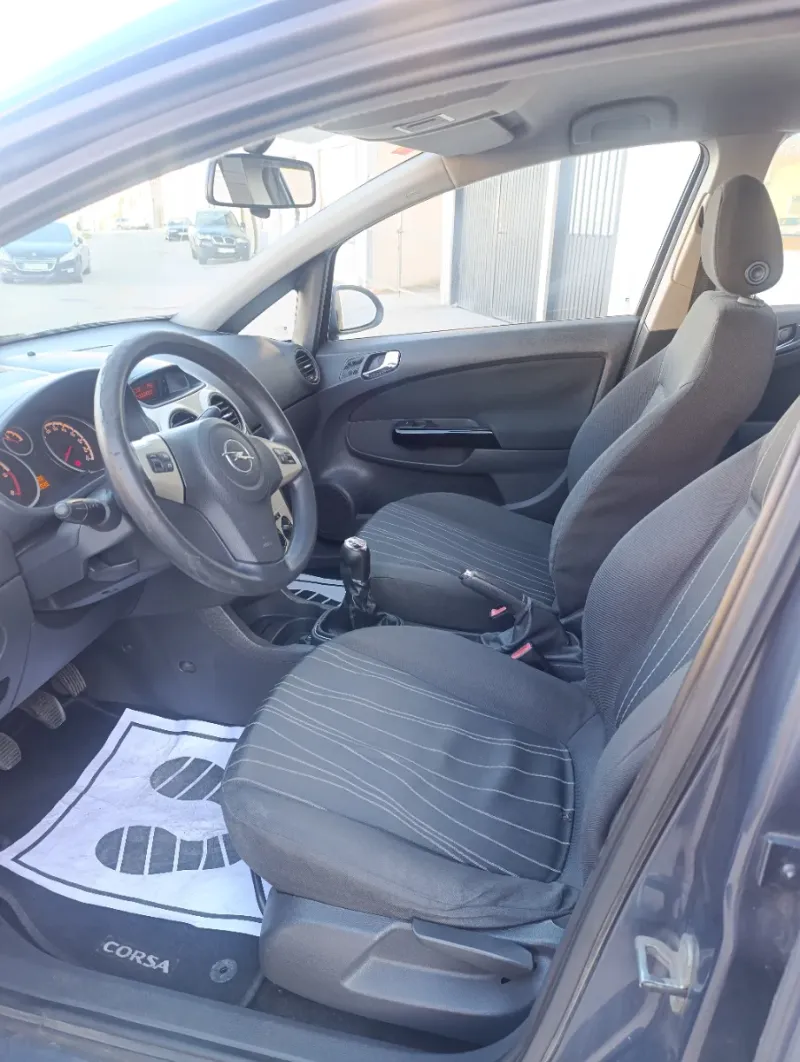 Opel Corsa 2008, foto 7