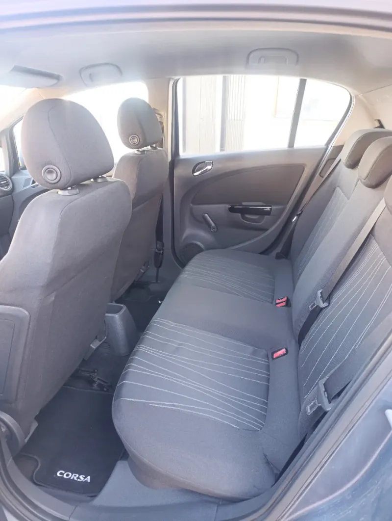 Opel Corsa 2008, foto 8