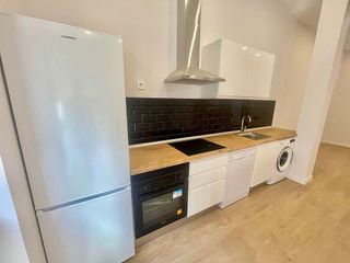 Piso en venta en Palomeras bajas en Madrid