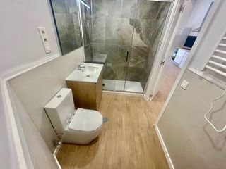 Piso en venta en Palomeras bajas en Madrid