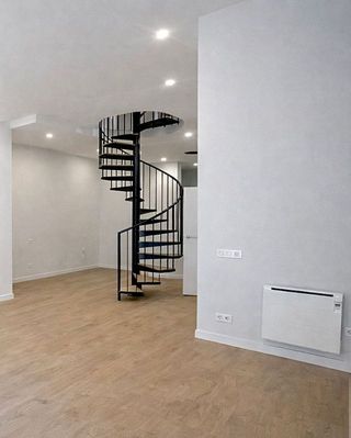 Piso en venta en Palomeras bajas en Madrid