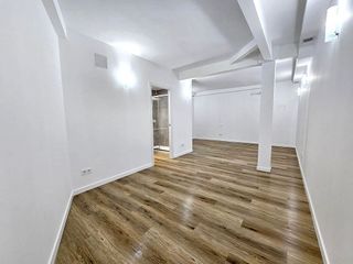 Piso en venta en Palomeras bajas en Madrid